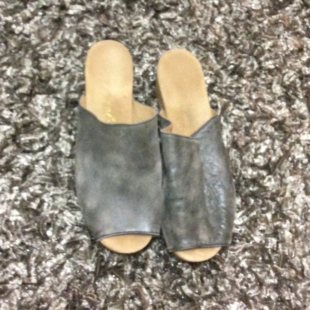 Free People wooden clogs 8 1/2